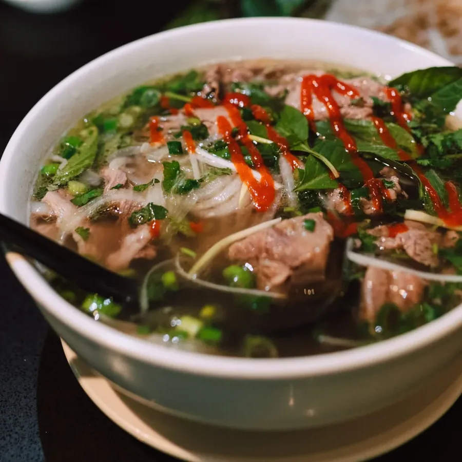 Cơm tấm sườn